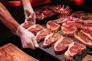Hydraulic vs. Pneumatic—Which Kentmaster Abattoir Equipment is Right for Your Abattoir?